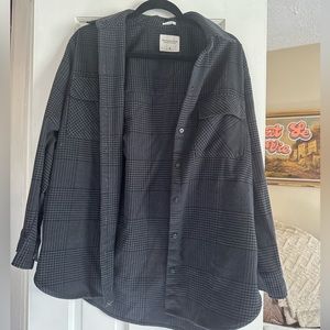 Black and grey Abercrombie and Fitch flannel size M